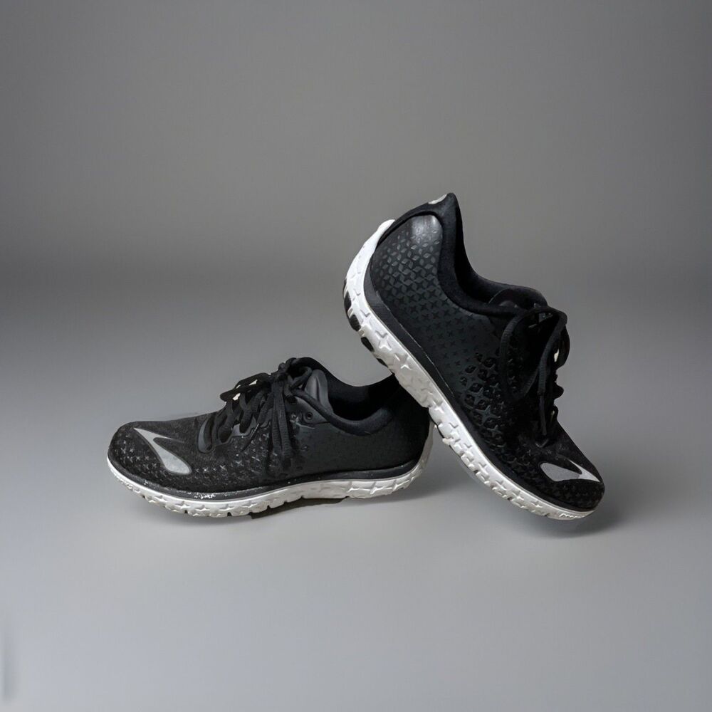 Brooks Pure Flow 6 Women's Black Mesh Athletic Sneakers 120207-1B-028